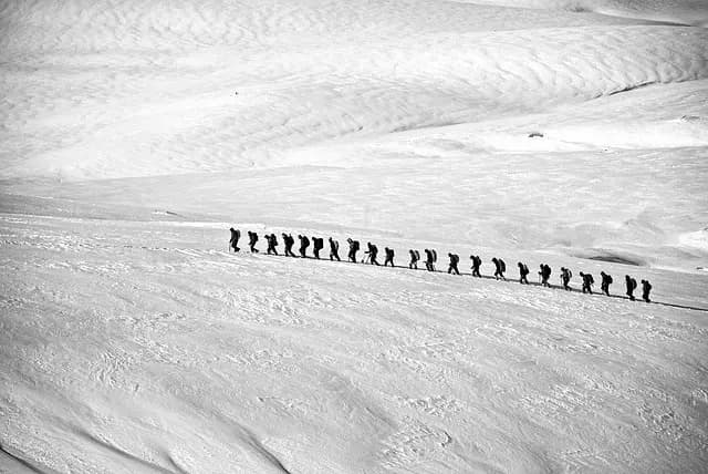 Comment Préparer un Voyage Intrépide : Guide Complet