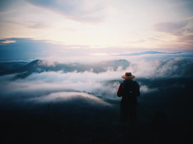 Équipements Essentiels pour un Voyage Intrépide Réussi
